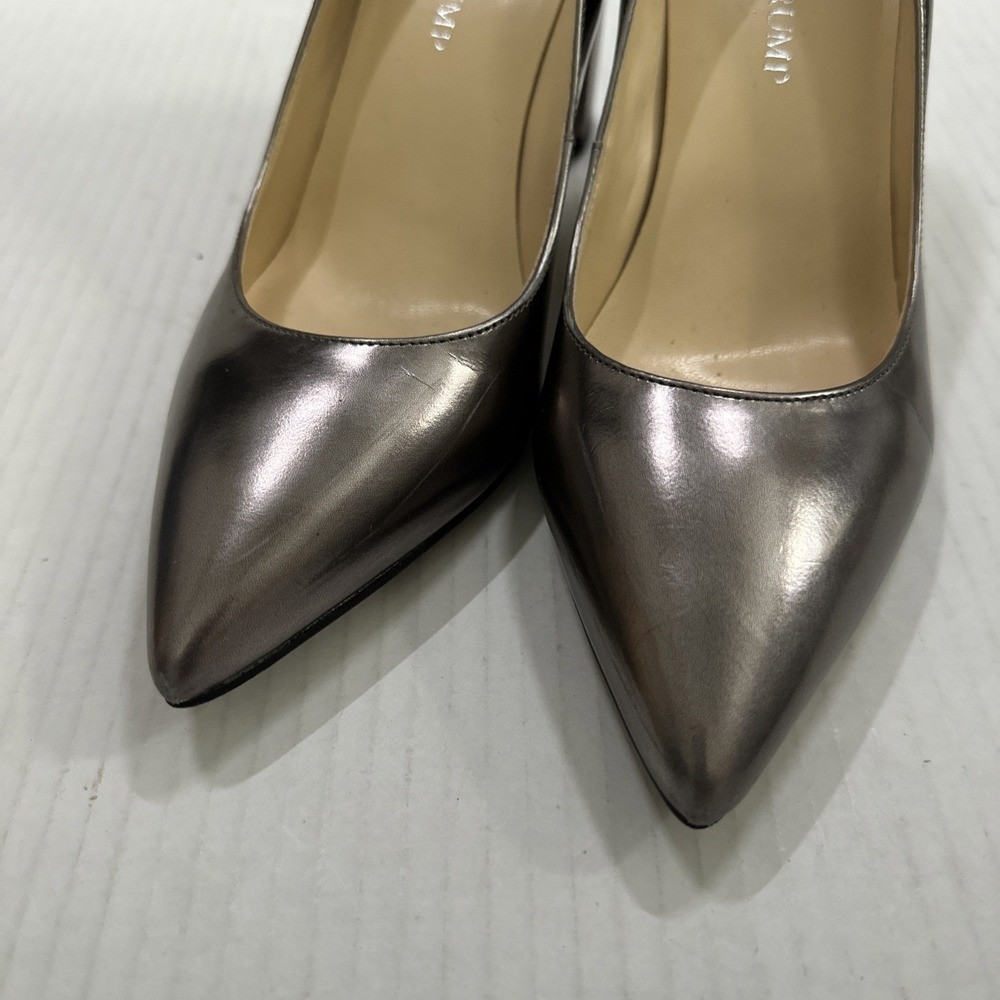 Ivanka Trump LYSA Silver Patent Leather Size 6M Slip On Block Heel Pumps - Picture 8 of 11